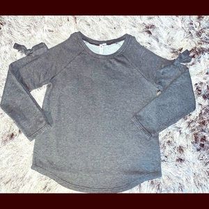 Cable & Gauge Open Shoulder Top